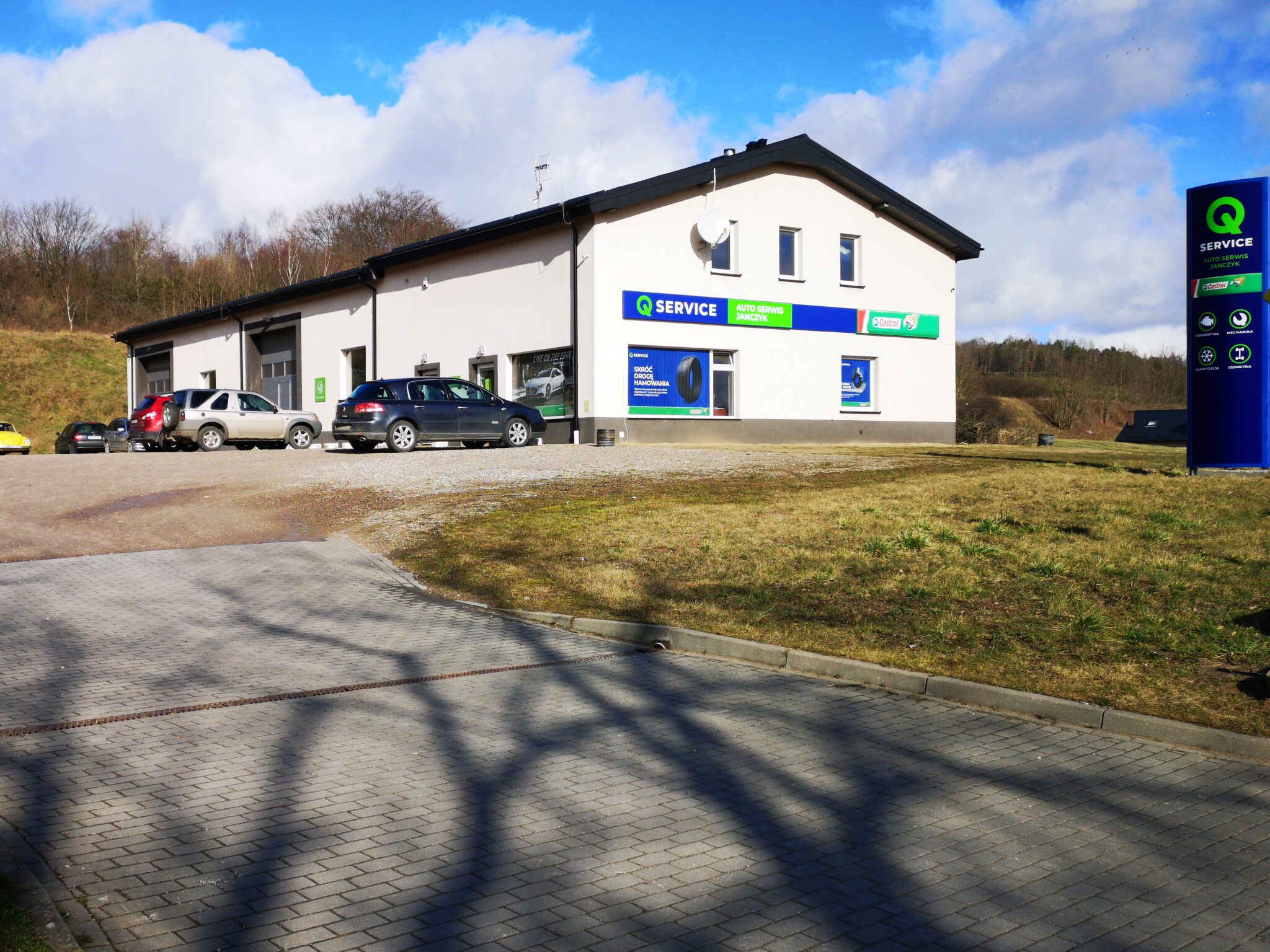 Budynek Auto Serwis Janczyk w Miechucinie